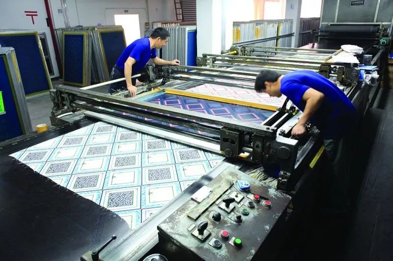 揭秘紡織行業(yè)發(fā)展新動(dòng)向 印刷技術(shù)的革新與未來(lái)